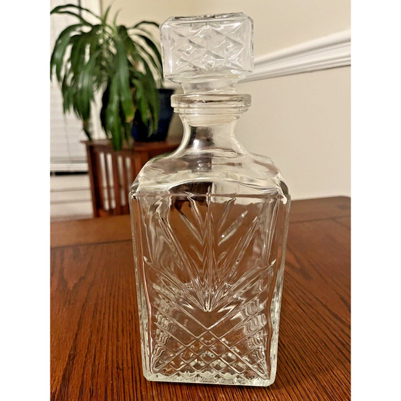 Bormioli Rocco Selecta Collection Whiskey Decanter, 33.75 oz, Clear - Picture 7 of 11